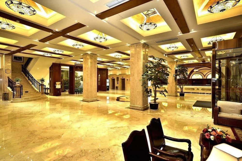 Picturesque Hotel Усі Екстер'єр фото